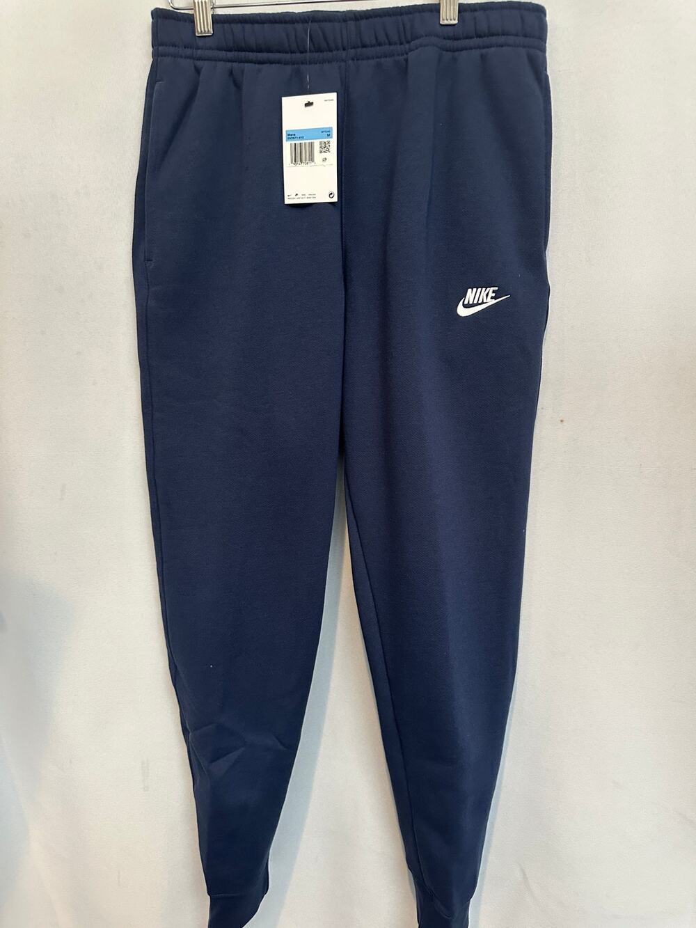 Men’s Nike DriFit Tapered Joggers Size M
